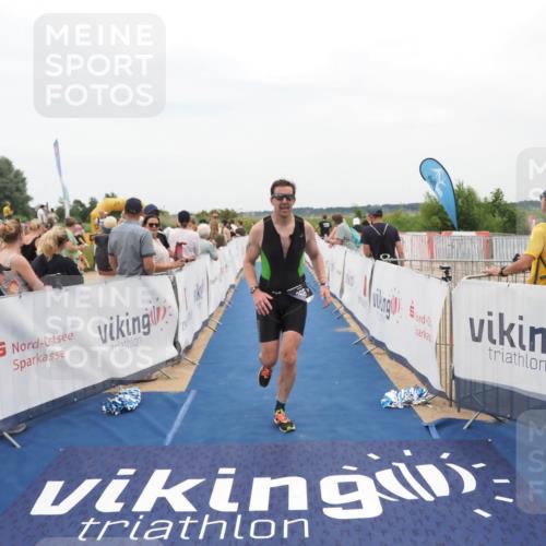 22.06.2025 - Viking Triathlon MichiJ http://msf.ph/oto/8126864 22.06.2025 15:24:10 Ziel 366, 540 meine-sportfotos.de