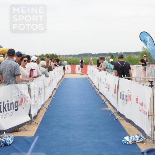 22.06.2025 - Viking Triathlon MichiJ http://msf.ph/oto/8126901 22.06.2025 15:24:11 Ziel 366 meine-sportfotos.de