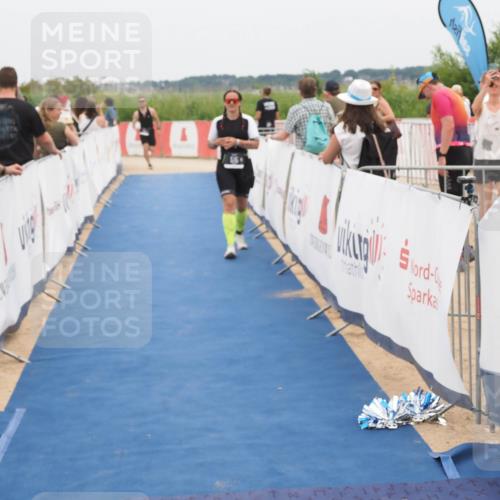 22.06.2025 - Viking Triathlon MichiJ http://msf.ph/oto/8126908 22.06.2025 15:18:29 Ziel 235, 247, 399 meine-sportfotos.de