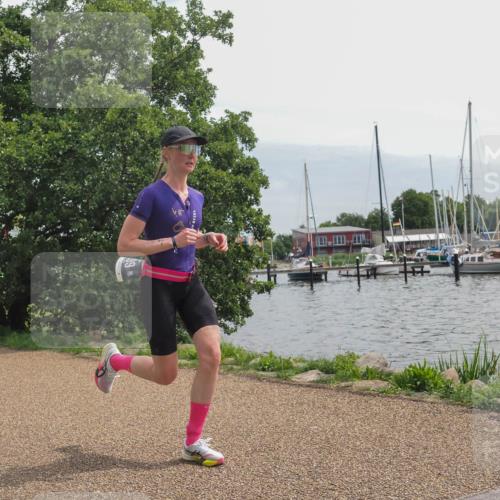 22.06.2025 - Viking Triathlon KatJ http://msf.ph/oto/8126910 22.06.2025 13:48:09 Laufen 273, 299 meine-sportfotos.de