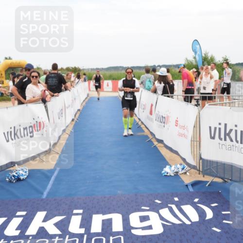 22.06.2025 - Viking Triathlon MichiJ http://msf.ph/oto/8126954 22.06.2025 15:18:31 Ziel 235, 247, 399 meine-sportfotos.de