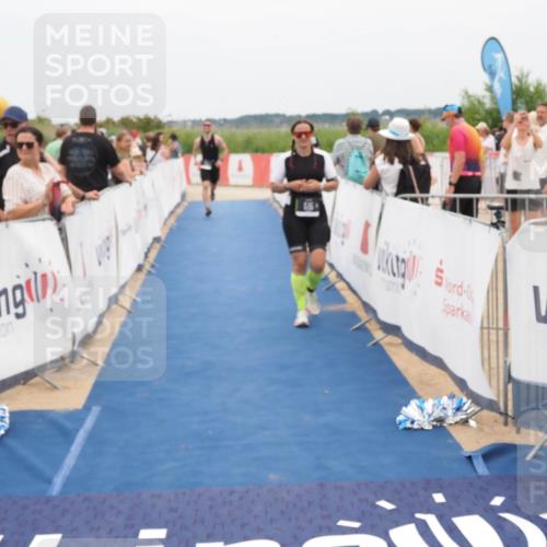 22.06.2025 - Viking Triathlon MichiJ http://msf.ph/oto/8126962 22.06.2025 15:18:31 Ziel 235, 247, 399 meine-sportfotos.de