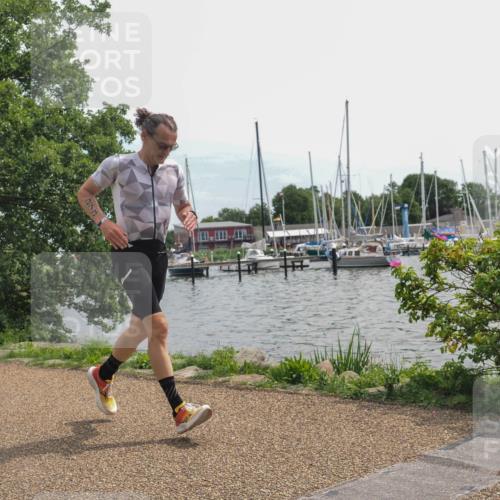 22.06.2025 - Viking Triathlon KatJ http://msf.ph/oto/8126964 22.06.2025 13:48:12 Laufen 273 meine-sportfotos.de