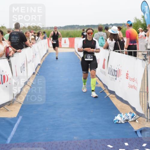 22.06.2025 - Viking Triathlon MichiJ http://msf.ph/oto/8126972 22.06.2025 15:18:31 Ziel 235, 247, 399 meine-sportfotos.de