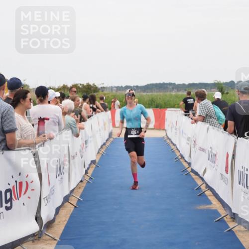 22.06.2025 - Viking Triathlon MichiJ http://msf.ph/oto/8126998 22.06.2025 15:24:17 Ziel 495 meine-sportfotos.de