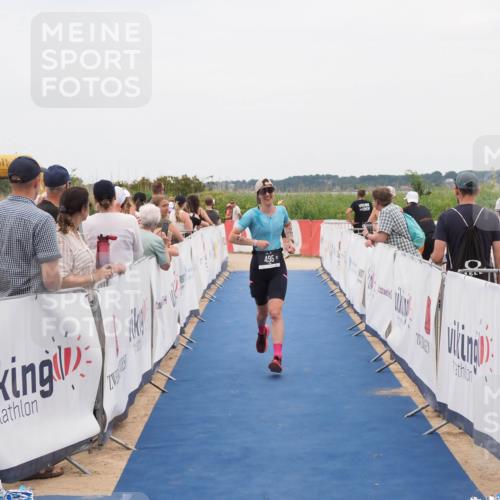22.06.2025 - Viking Triathlon MichiJ http://msf.ph/oto/8127006 22.06.2025 15:24:18 Ziel 495 meine-sportfotos.de