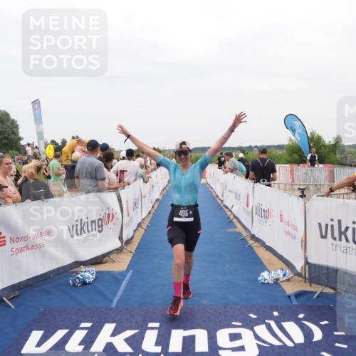 22.06.2025 - Viking Triathlon MichiJ http://msf.ph/oto/8127070 22.06.2025 15:24:19 Ziel 495 meine-sportfotos.de
