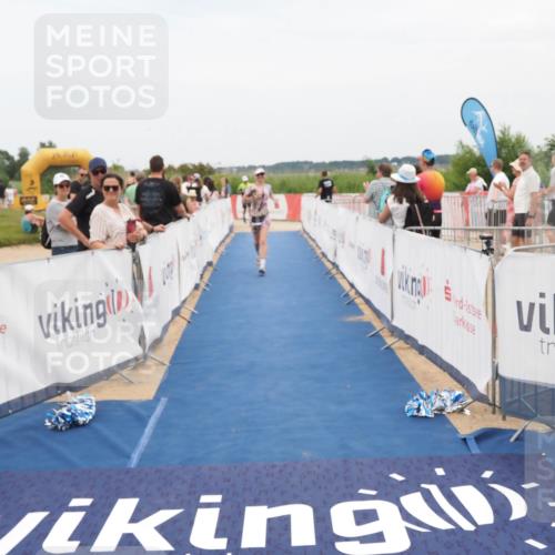 22.06.2025 - Viking Triathlon MichiJ http://msf.ph/oto/8127076 22.06.2025 15:18:37 Ziel 29, 175, 399 meine-sportfotos.de