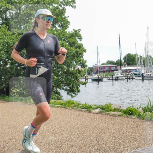 22.06.2025 - Viking Triathlon KatJ http://msf.ph/oto/8127082 22.06.2025 13:48:30 Laufen 149 meine-sportfotos.de