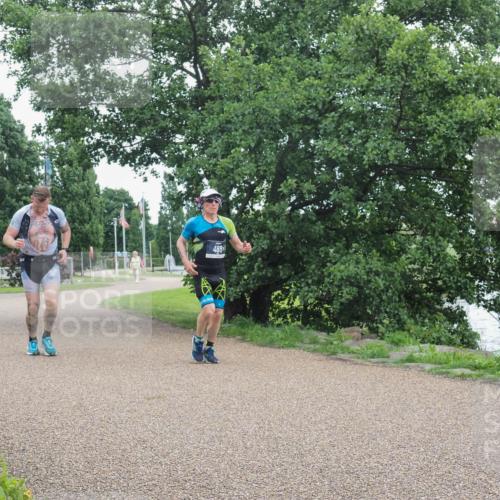 22.06.2025 - Viking Triathlon KatJ http://msf.ph/oto/8127086 22.06.2025 15:31:20 Laufen 76, 489 meine-sportfotos.de