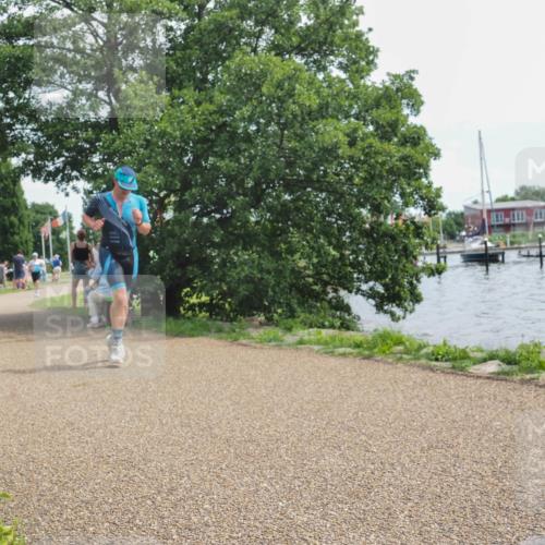 22.06.2025 - Viking Triathlon KatJ http://msf.ph/oto/8127098 22.06.2025 13:48:35 Laufen 124 meine-sportfotos.de