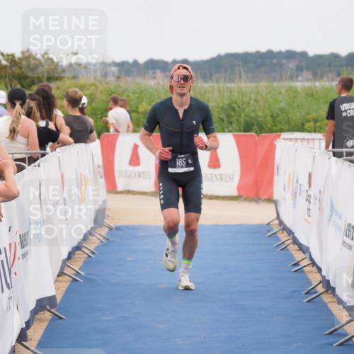 22.06.2025 - Viking Triathlon MichiJ http://msf.ph/oto/8127105 22.06.2025 15:24:24 Ziel 185 meine-sportfotos.de