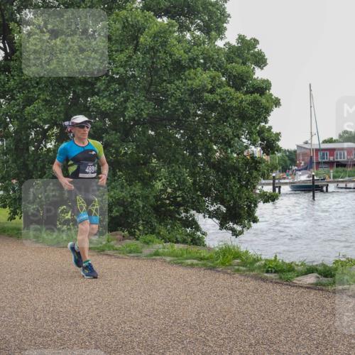 22.06.2025 - Viking Triathlon KatJ http://msf.ph/oto/8127107 22.06.2025 15:31:20 Laufen 76, 489 meine-sportfotos.de