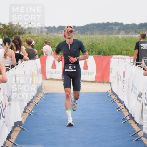 22.06.2025 - Viking Triathlon MichiJ http://msf.ph/oto/8127111 22.06.2025 15:24:24 Ziel 185 meine-sportfotos.de