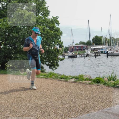 22.06.2025 - Viking Triathlon KatJ http://msf.ph/oto/8127120 22.06.2025 13:48:36 Laufen 124, 438 meine-sportfotos.de