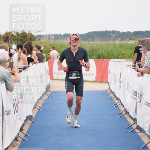 22.06.2025 - Viking Triathlon MichiJ http://msf.ph/oto/8127132 22.06.2025 15:24:25 Ziel 185 meine-sportfotos.de