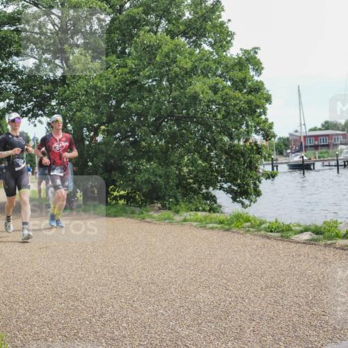 22.06.2025 - Viking Triathlon KatJ http://msf.ph/oto/8127135 22.06.2025 13:48:39 Laufen 428, 438 meine-sportfotos.de