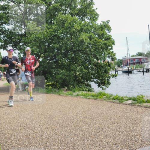 22.06.2025 - Viking Triathlon KatJ http://msf.ph/oto/8127143 22.06.2025 13:48:39 Laufen 428, 438 meine-sportfotos.de