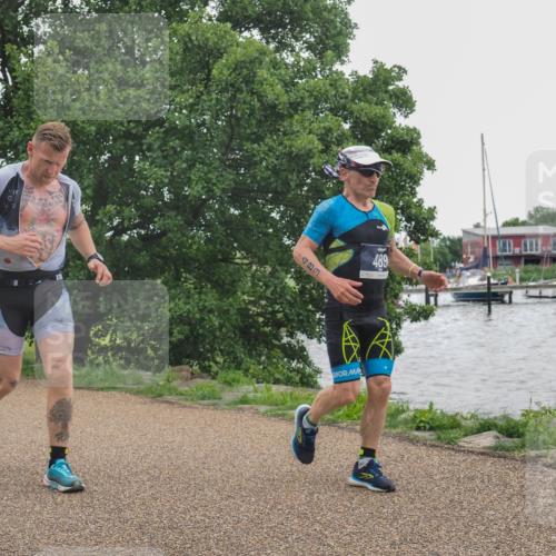 22.06.2025 - Viking Triathlon KatJ http://msf.ph/oto/8127147 22.06.2025 15:31:21 Laufen 76, 489 meine-sportfotos.de