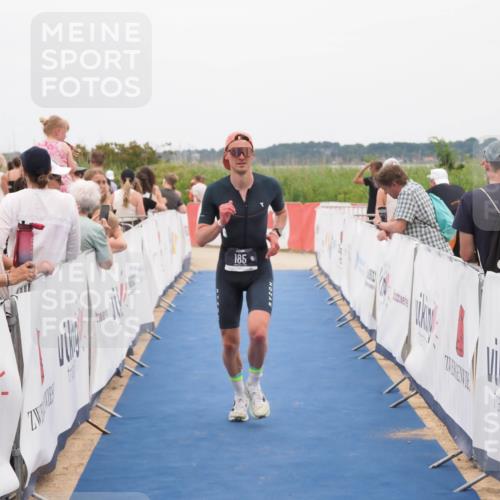 22.06.2025 - Viking Triathlon MichiJ http://msf.ph/oto/8127166 22.06.2025 15:24:26 Ziel 185 meine-sportfotos.de