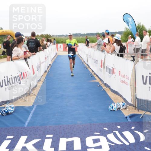 22.06.2025 - Viking Triathlon MichiJ http://msf.ph/oto/8127191 22.06.2025 15:18:42 Ziel 29, 175 meine-sportfotos.de