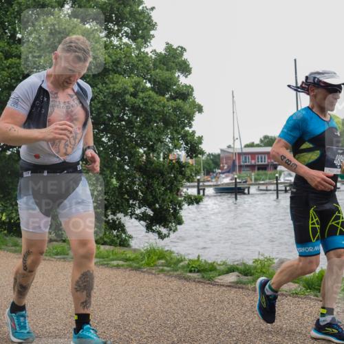 22.06.2025 - Viking Triathlon KatJ http://msf.ph/oto/8127193 22.06.2025 15:31:22 Laufen 76, 489 meine-sportfotos.de