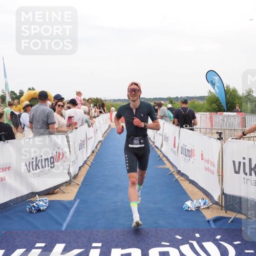 22.06.2025 - Viking Triathlon MichiJ http://msf.ph/oto/8127207 22.06.2025 15:24:27 Ziel 185 meine-sportfotos.de
