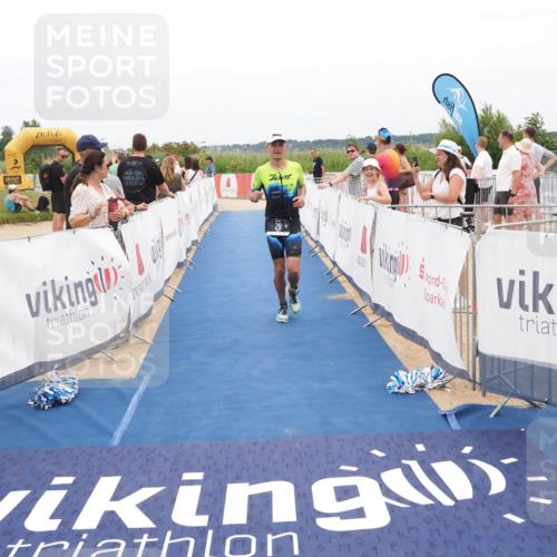 22.06.2025 - Viking Triathlon MichiJ http://msf.ph/oto/8127213 22.06.2025 15:18:43 Ziel 29, 175 meine-sportfotos.de