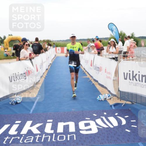 22.06.2025 - Viking Triathlon MichiJ http://msf.ph/oto/8127226 22.06.2025 15:18:44 Ziel 29, 175 meine-sportfotos.de