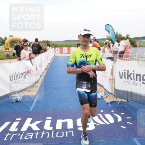 22.06.2025 - Viking Triathlon MichiJ http://msf.ph/oto/8127254 22.06.2025 15:18:44 Ziel 29, 175 meine-sportfotos.de