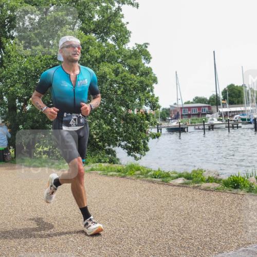 22.06.2025 - Viking Triathlon KatJ http://msf.ph/oto/8127260 22.06.2025 13:48:55 Laufen 100, 451 meine-sportfotos.de