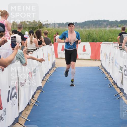 22.06.2025 - Viking Triathlon MichiJ http://msf.ph/oto/8127266 22.06.2025 15:24:35 Ziel 298 meine-sportfotos.de