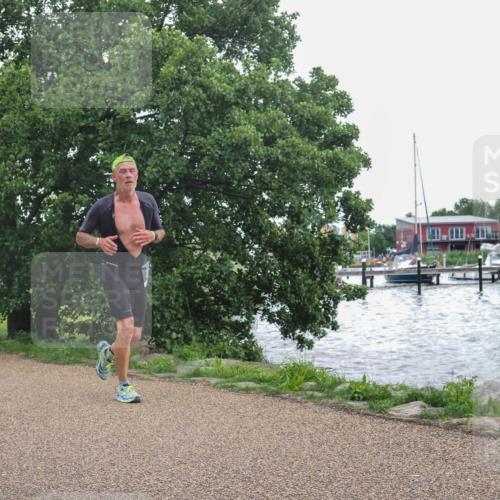 22.06.2025 - Viking Triathlon KatJ http://msf.ph/oto/8127285 22.06.2025 15:31:57 Laufen 372 meine-sportfotos.de