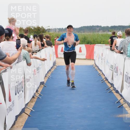 22.06.2025 - Viking Triathlon MichiJ http://msf.ph/oto/8127288 22.06.2025 15:24:36 Ziel 298 meine-sportfotos.de
