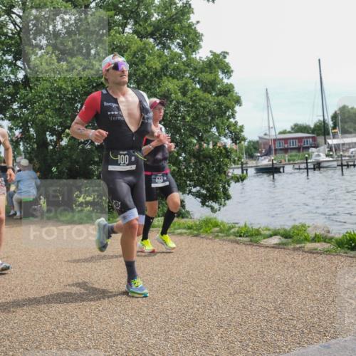 22.06.2025 - Viking Triathlon KatJ http://msf.ph/oto/8127298 22.06.2025 13:48:59 Laufen 100, 317 meine-sportfotos.de
