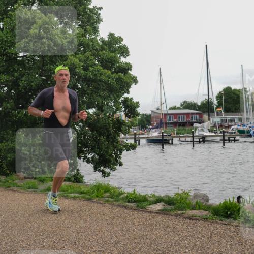 22.06.2025 - Viking Triathlon KatJ http://msf.ph/oto/8127309 22.06.2025 15:31:58 Laufen 372 meine-sportfotos.de