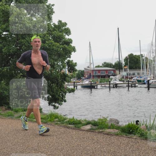 22.06.2025 - Viking Triathlon KatJ http://msf.ph/oto/8127317 22.06.2025 15:31:58 Laufen 372 meine-sportfotos.de