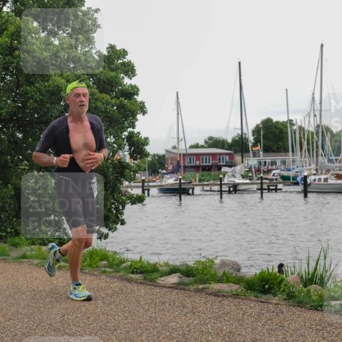 22.06.2025 - Viking Triathlon KatJ http://msf.ph/oto/8127325 22.06.2025 15:31:58 Laufen 372 meine-sportfotos.de