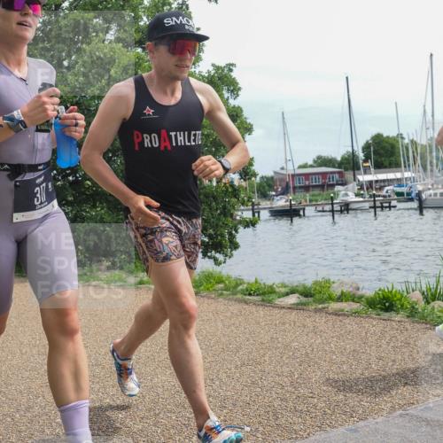 22.06.2025 - Viking Triathlon KatJ http://msf.ph/oto/8127333 22.06.2025 13:49:00 Laufen 100, 317 meine-sportfotos.de