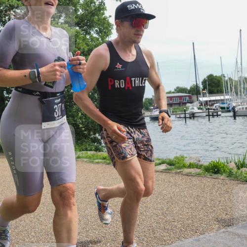 22.06.2025 - Viking Triathlon KatJ http://msf.ph/oto/8127337 22.06.2025 13:49:00 Laufen 100, 317 meine-sportfotos.de
