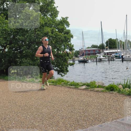 22.06.2025 - Viking Triathlon KatJ http://msf.ph/oto/8127349 22.06.2025 13:49:05 Laufen 535 meine-sportfotos.de