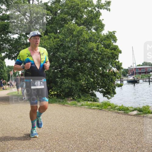22.06.2025 - Viking Triathlon KatJ http://msf.ph/oto/8127379 22.06.2025 13:49:15 Laufen 43, 418 meine-sportfotos.de