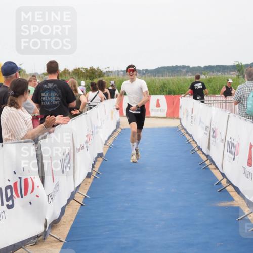 22.06.2025 - Viking Triathlon MichiJ http://msf.ph/oto/8127386 22.06.2025 15:19:17 Ziel 494 meine-sportfotos.de