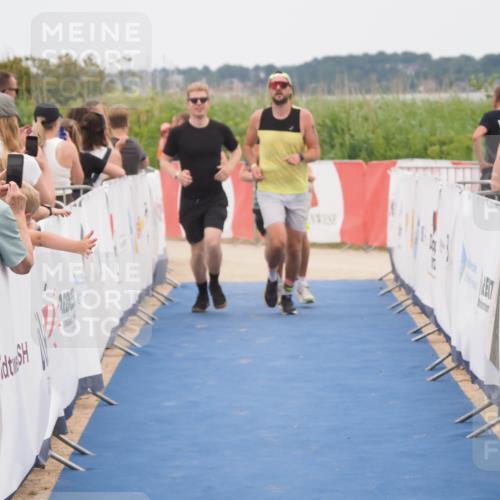 22.06.2025 - Viking Triathlon MichiJ http://msf.ph/oto/8127396 22.06.2025 15:24:41 Ziel 298, 607 meine-sportfotos.de