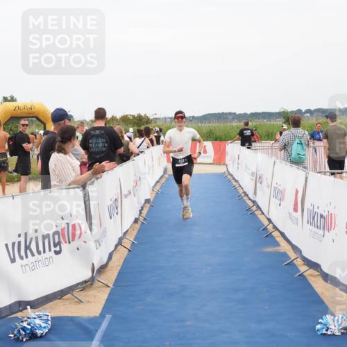 22.06.2025 - Viking Triathlon MichiJ http://msf.ph/oto/8127399 22.06.2025 15:19:17 Ziel 494 meine-sportfotos.de