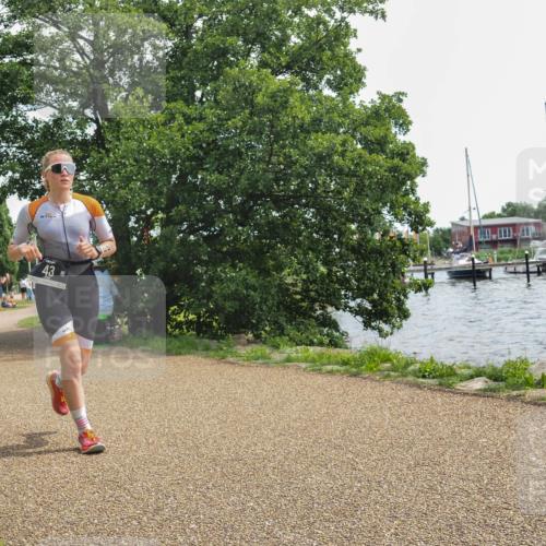 22.06.2025 - Viking Triathlon KatJ http://msf.ph/oto/8127403 22.06.2025 13:49:17 Laufen 43, 418 meine-sportfotos.de