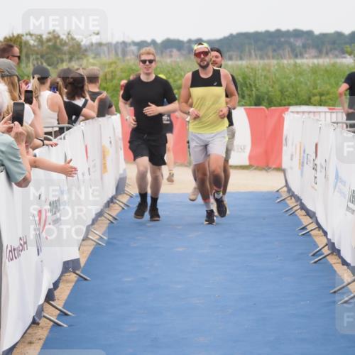 22.06.2025 - Viking Triathlon MichiJ http://msf.ph/oto/8127406 22.06.2025 15:24:41 Ziel 298, 607 meine-sportfotos.de