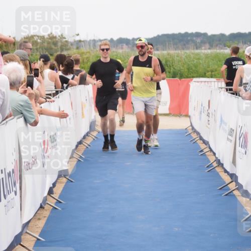 22.06.2025 - Viking Triathlon MichiJ http://msf.ph/oto/8127420 22.06.2025 15:24:41 Ziel 298, 607 meine-sportfotos.de