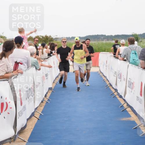 22.06.2025 - Viking Triathlon MichiJ http://msf.ph/oto/8127453 22.06.2025 15:24:42 Ziel 210, 298, 607 meine-sportfotos.de