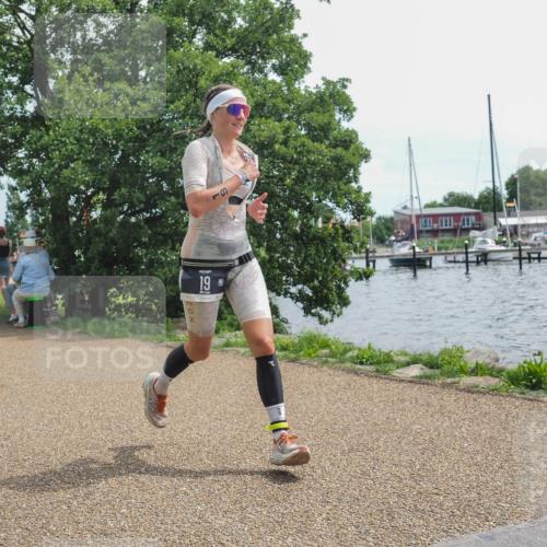 22.06.2025 - Viking Triathlon KatJ http://msf.ph/oto/8127463 22.06.2025 13:49:22 Laufen 19, 88, 255 meine-sportfotos.de